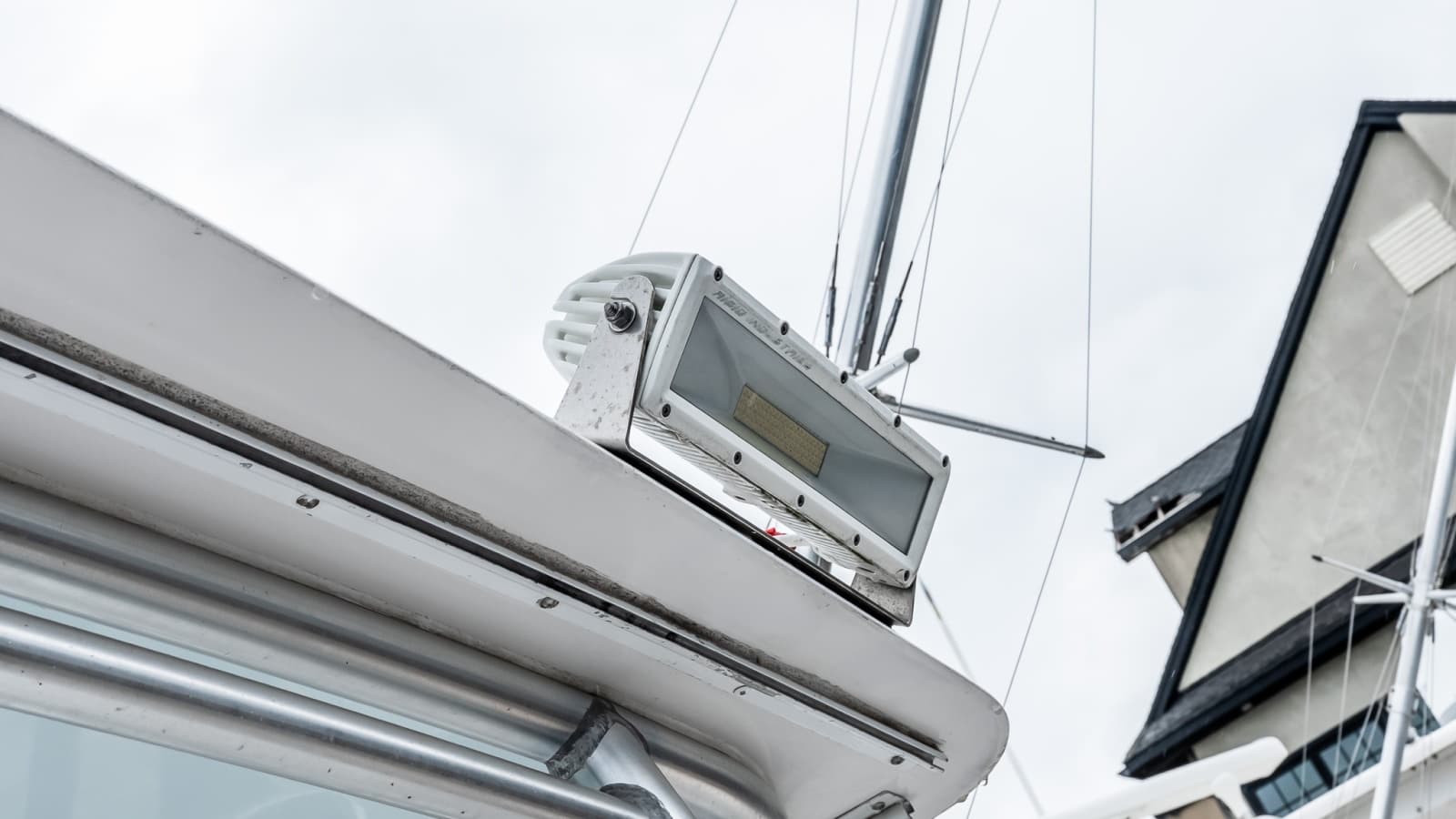 2000 Viking 50 Convertible - Photo 24