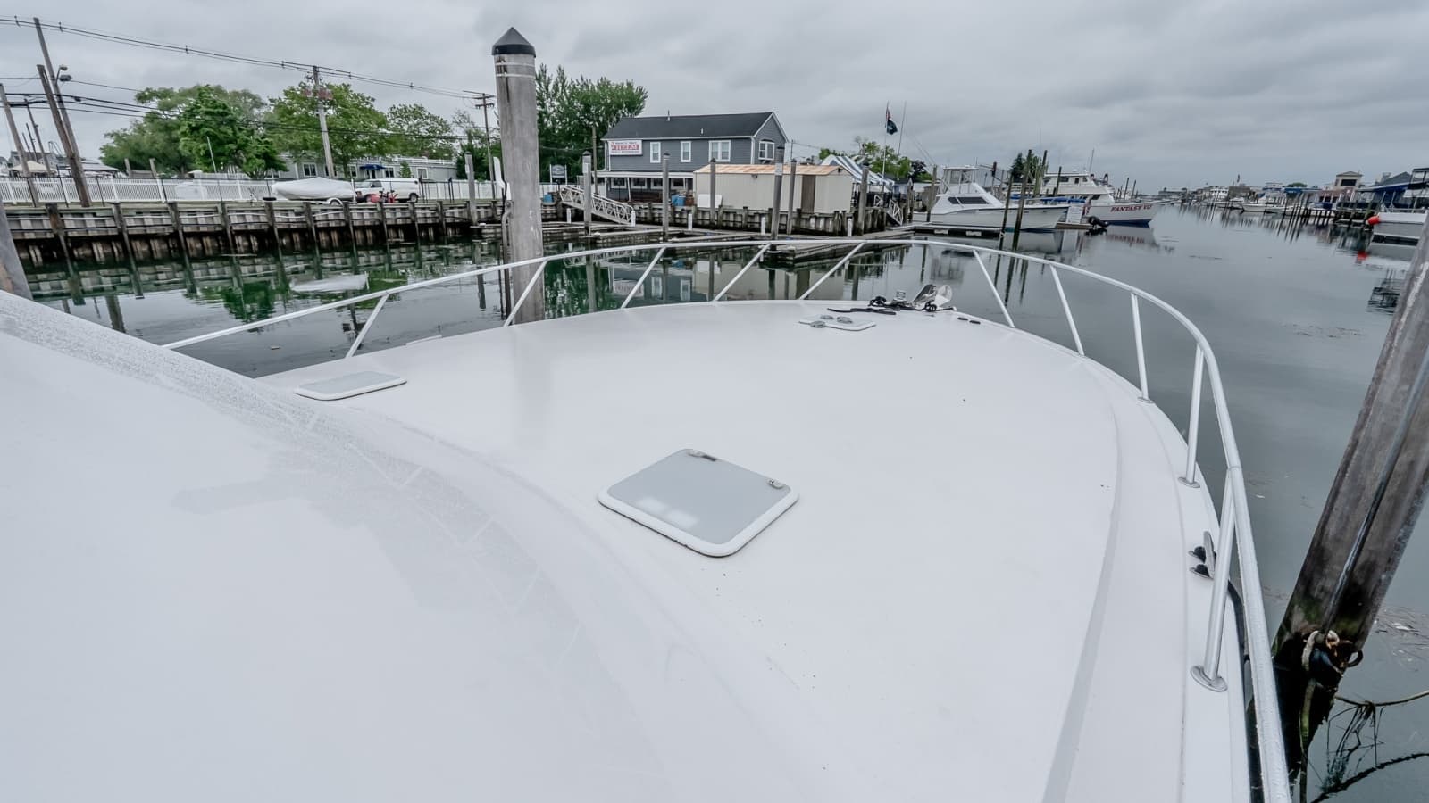 2000 Viking 50 Convertible - Photo 26