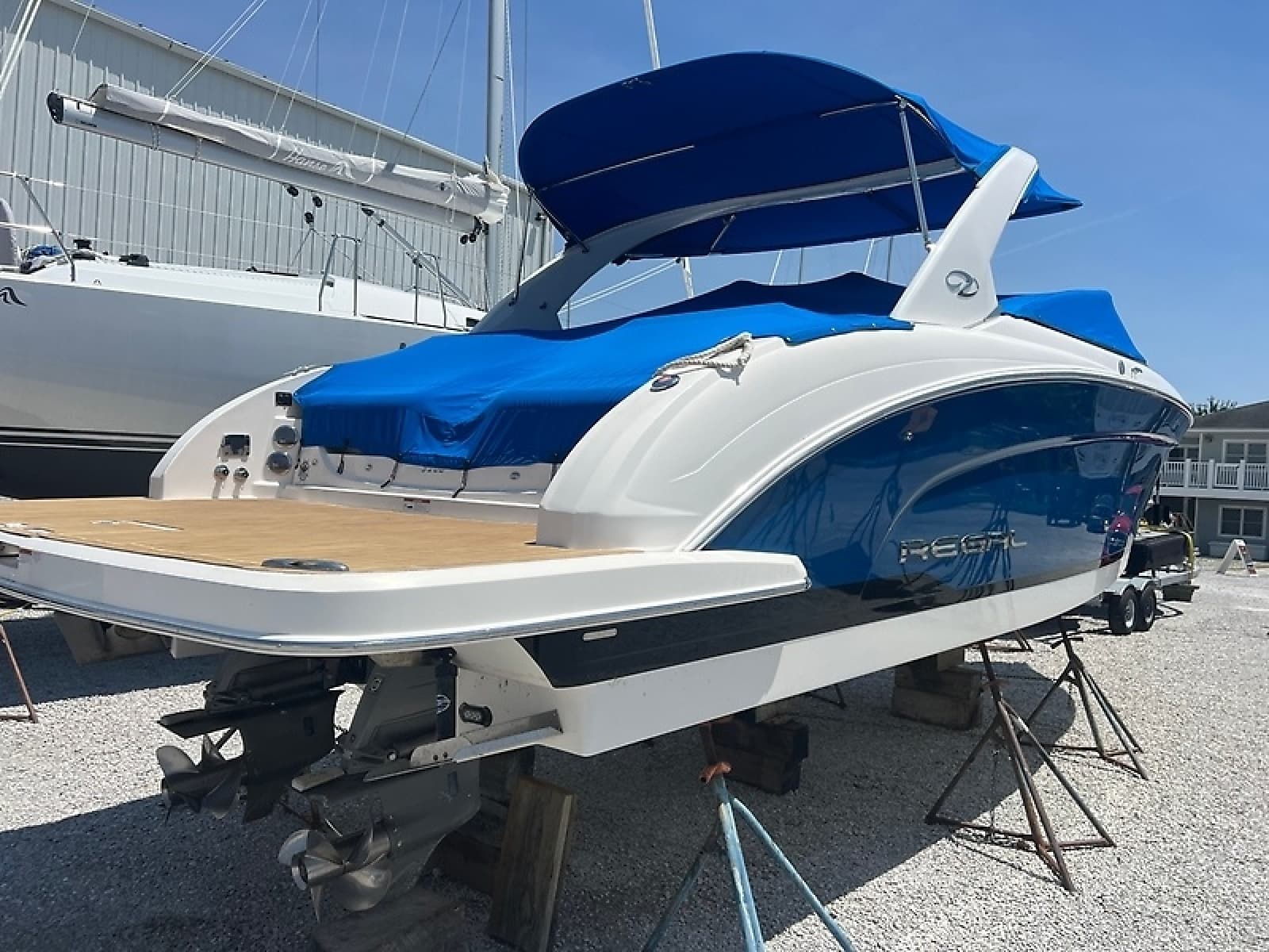 2016 Regal 3200 Bowrider - Photo 34