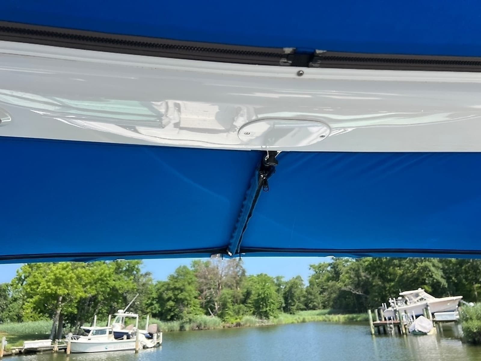 2016 Regal 3200 Bowrider - Photo 35