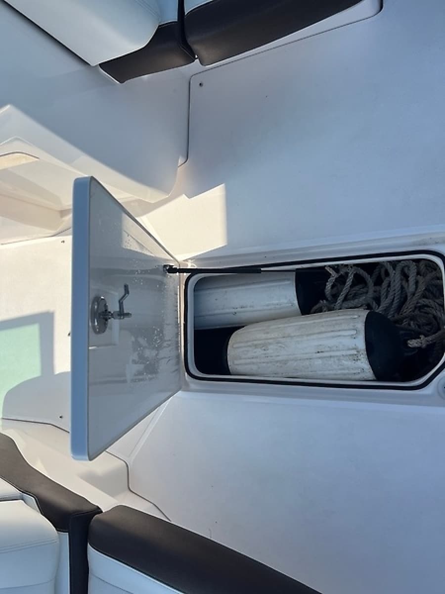 2016 Regal 3200 Bowrider - Photo 23