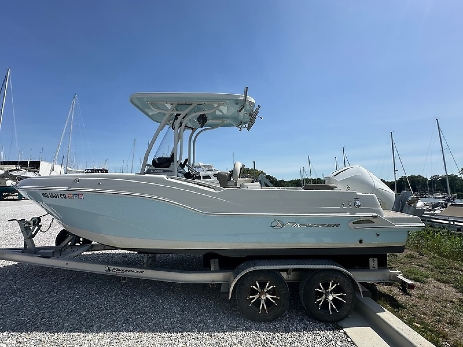 2023 Crownline 230 Finseeker - Photo 5