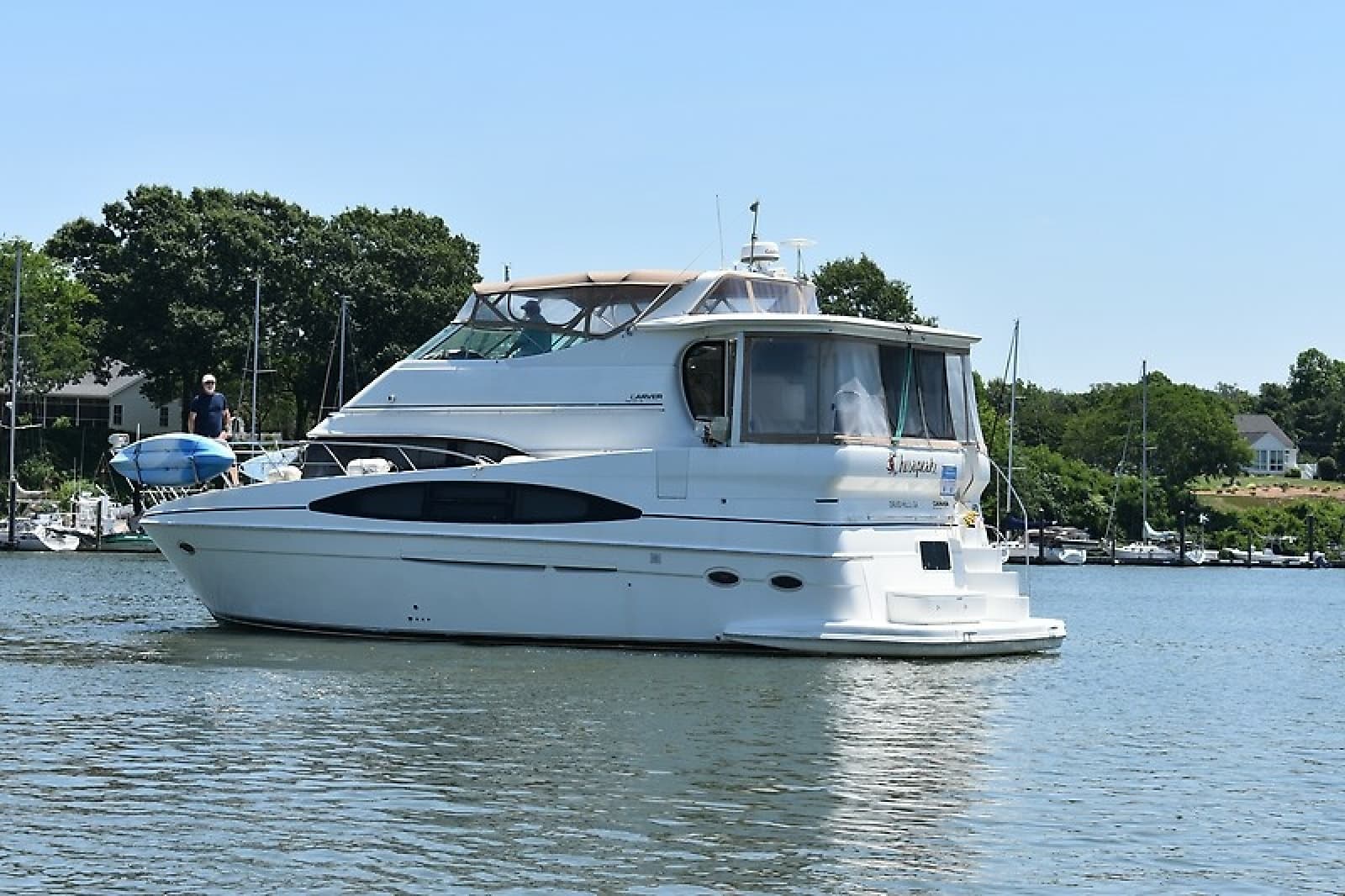 2004 Carver 466 Motor Yacht - Photo 1