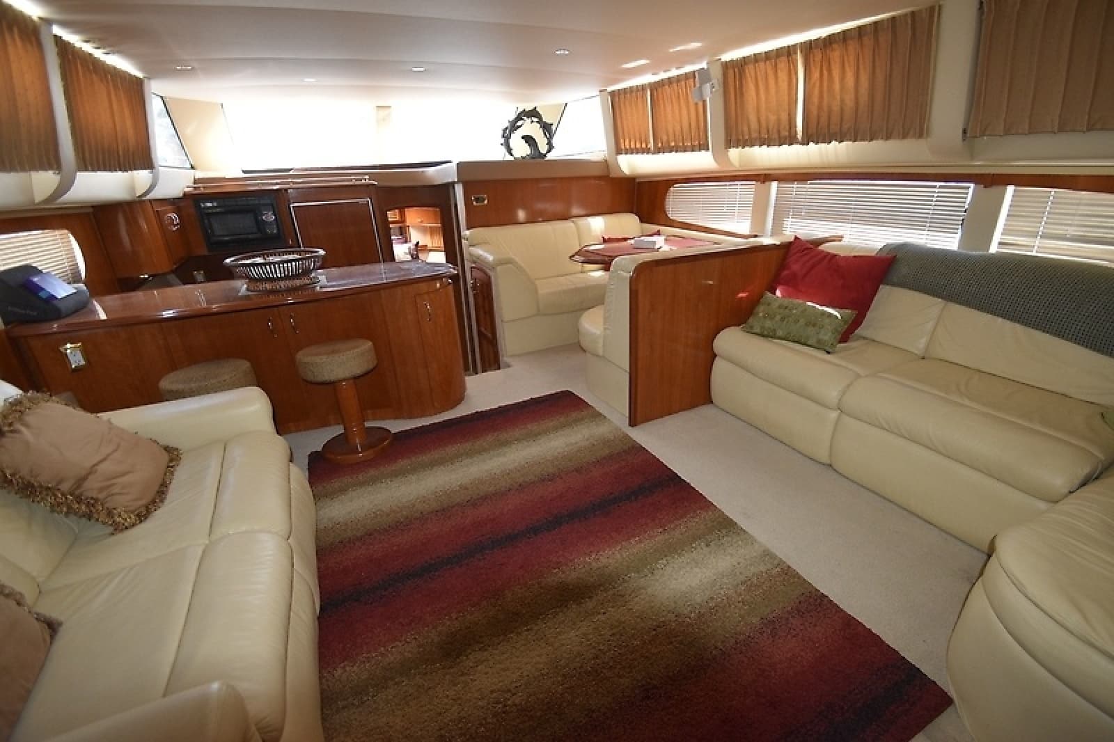 2004 Carver 466 Motor Yacht - Photo 31