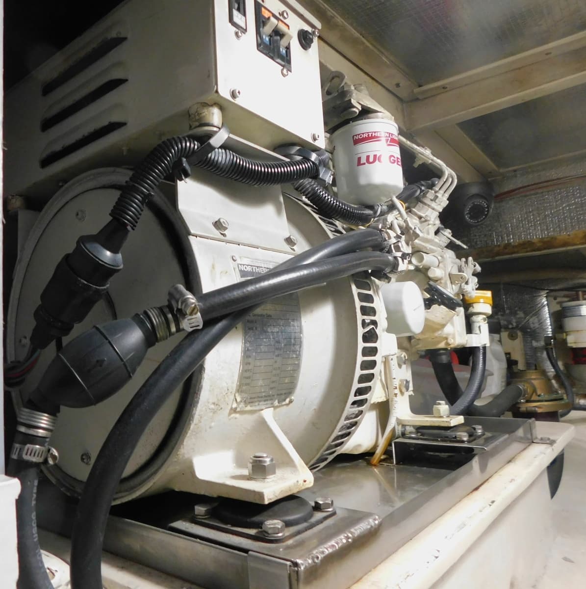 1999 Michael Fitz Pilothouse - Photo 18