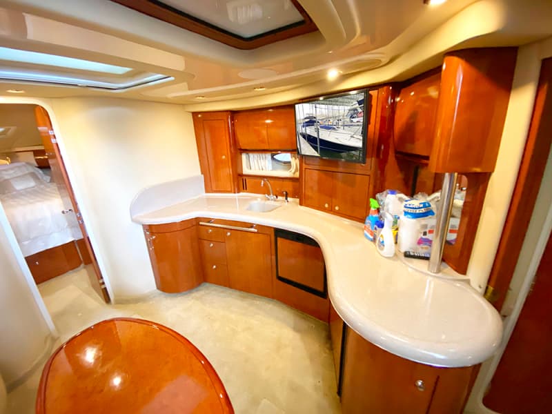 2003 Sea Ray 420 Sundancer - Photo 18