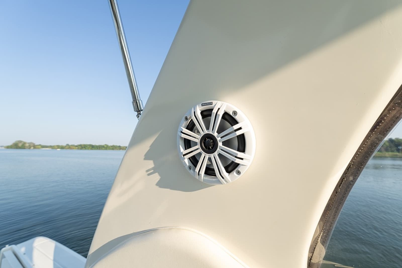 2003 Sea Ray 420 Sundancer - Photo 39