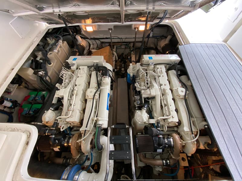 2003 Sea Ray 420 Sundancer - Photo 31