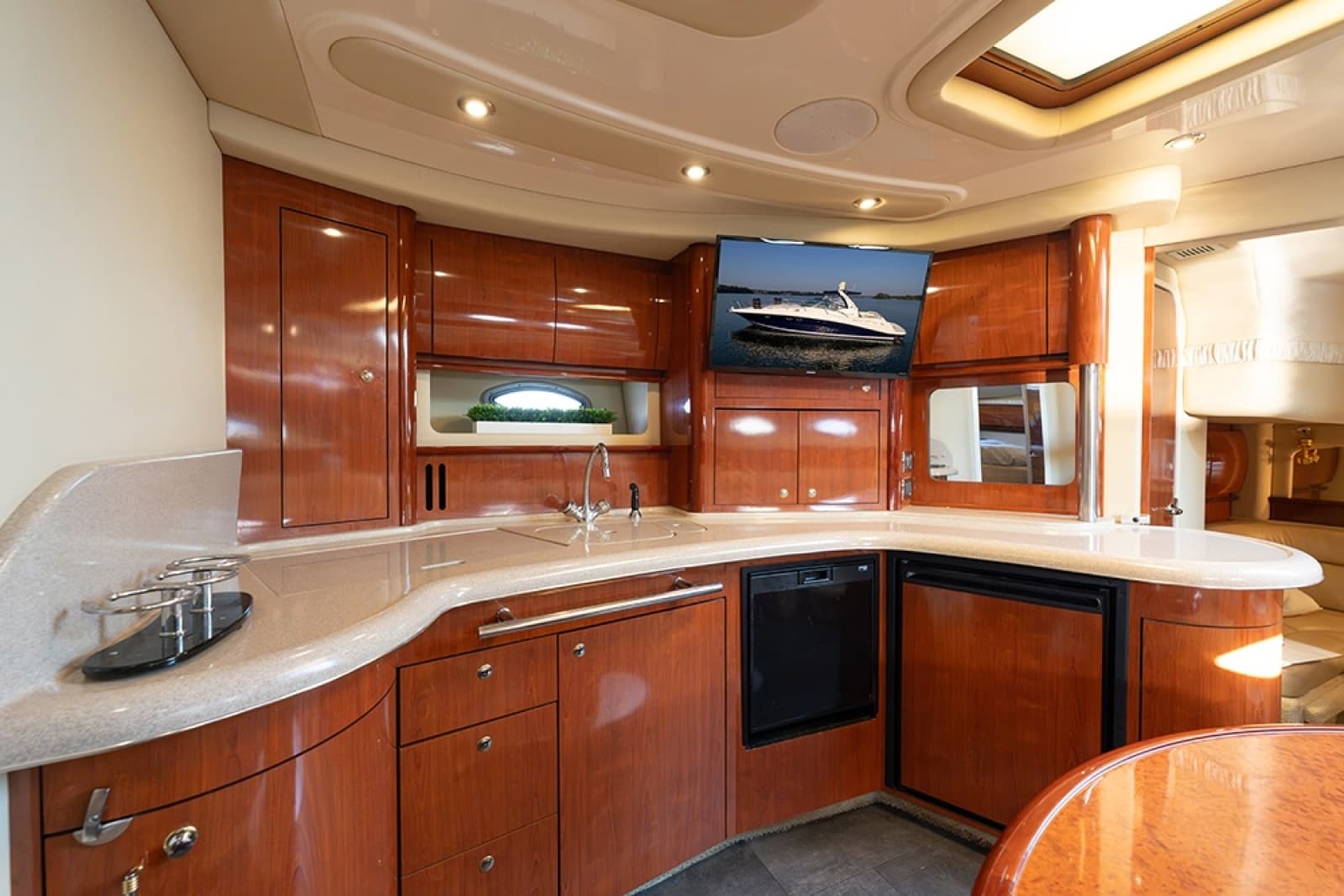 2003 Sea Ray 420 Sundancer - Photo 19