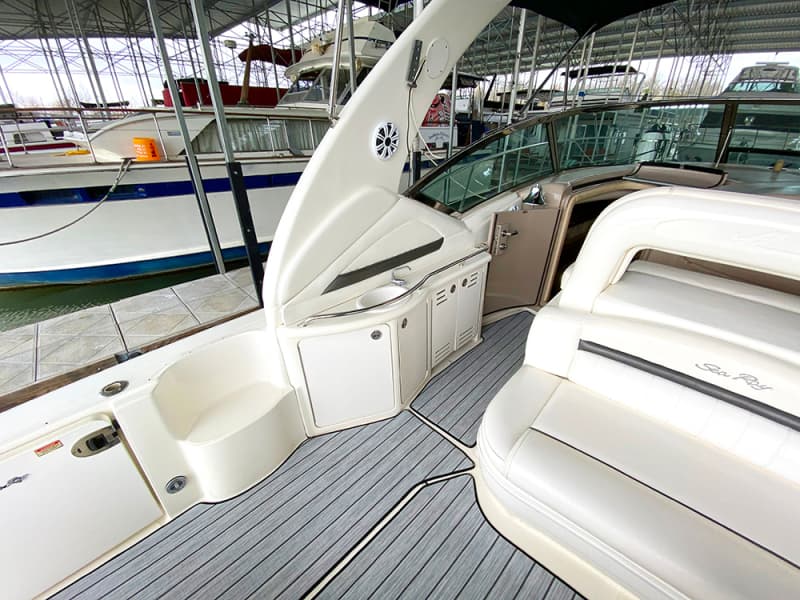 2003 Sea Ray 420 Sundancer - Photo 8