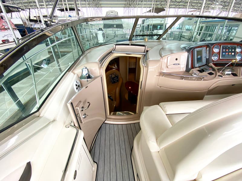 2003 Sea Ray 420 Sundancer - Photo 12