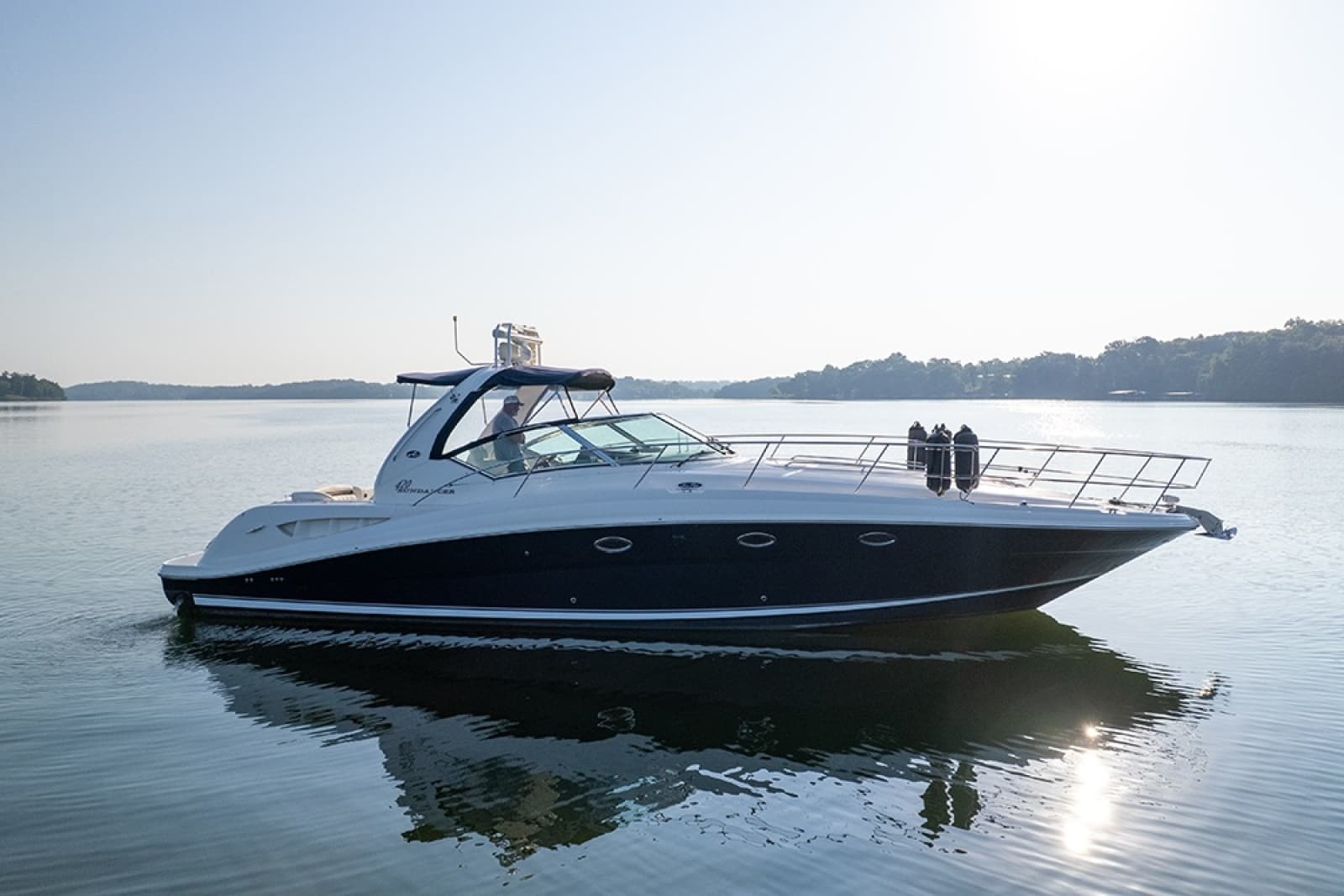 2003 Sea Ray 420 Sundancer - Photo 2