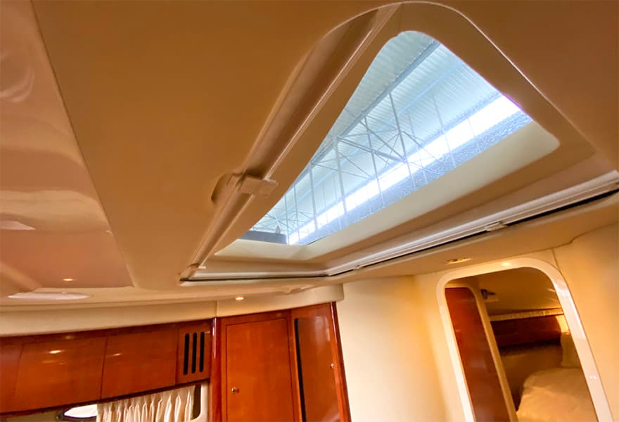 2003 Sea Ray 420 Sundancer - Photo 16