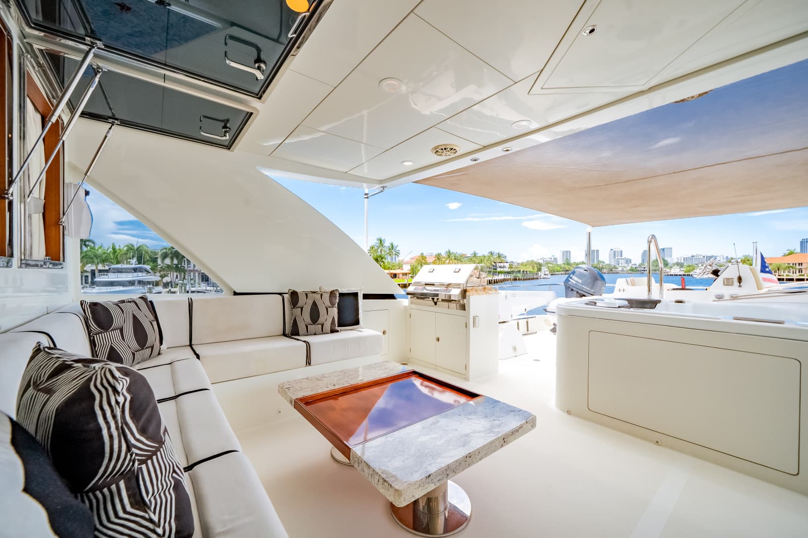 2016 Ocean Alexander 90 SKY LOUNGE - Photo 74