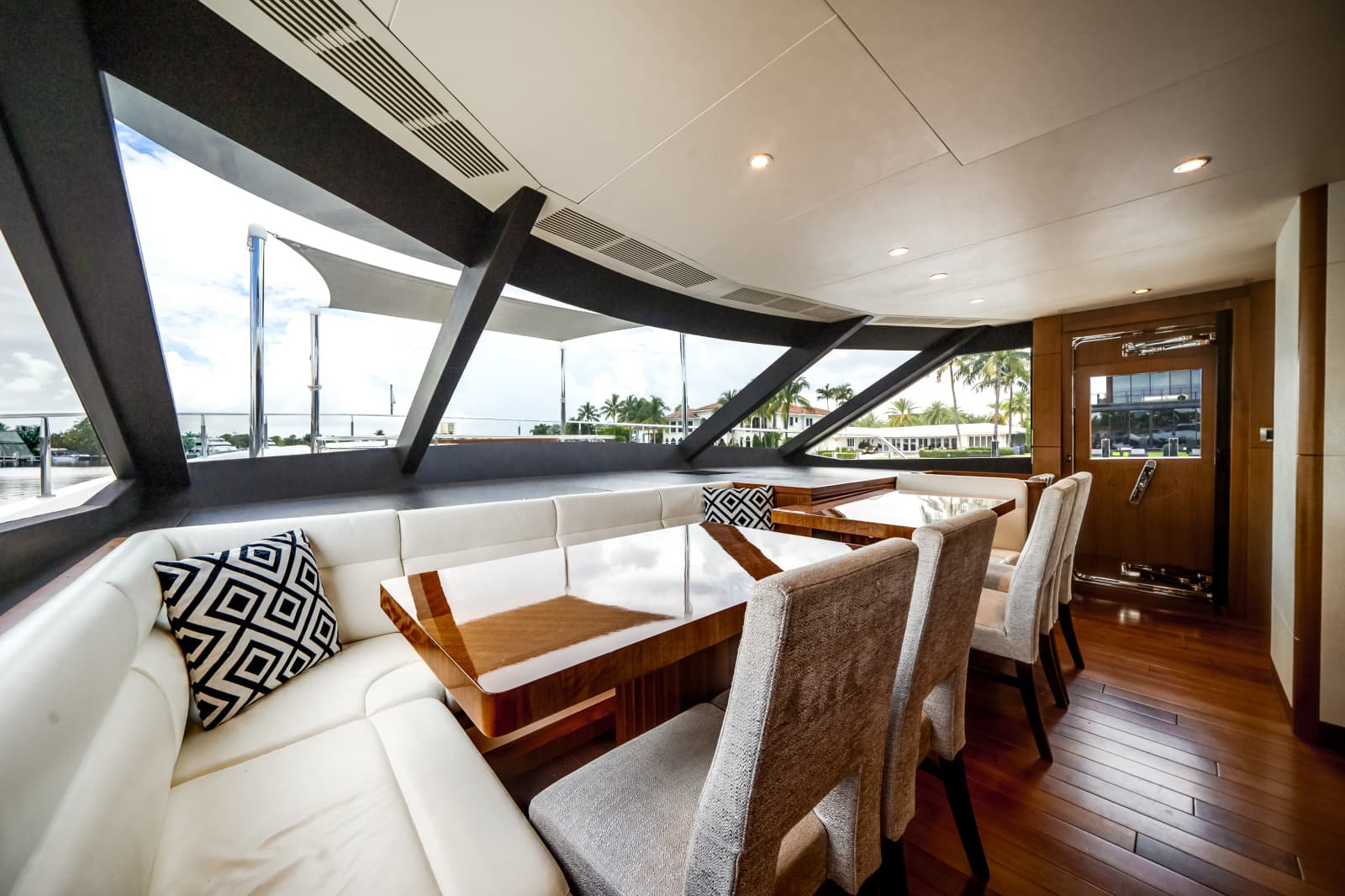 2016 Ocean Alexander 90 SKY LOUNGE - Photo 46