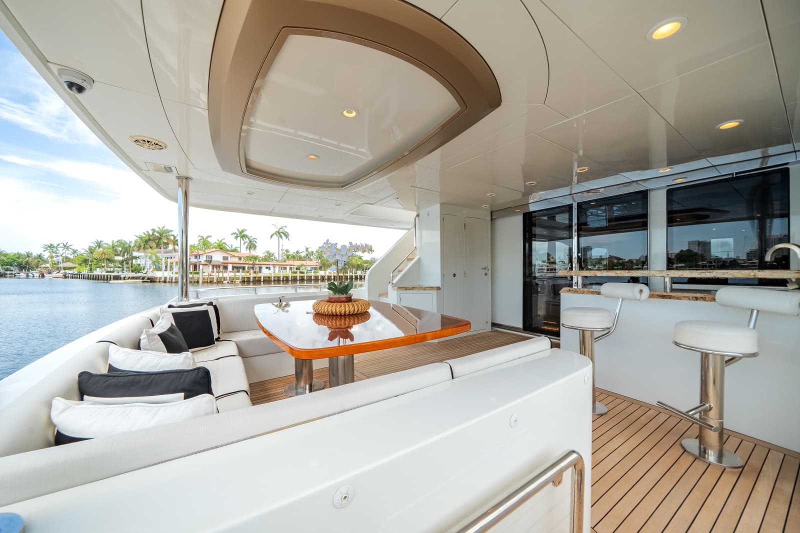 2016 Ocean Alexander 90 SKY LOUNGE - Photo 60