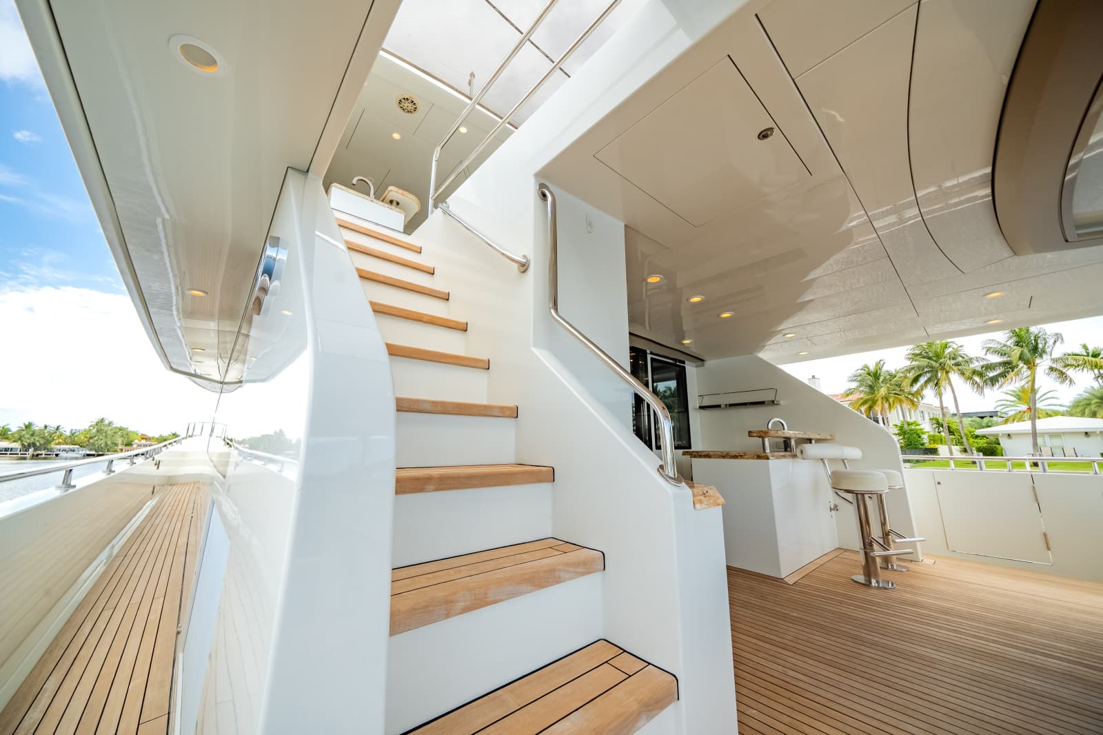 2016 Ocean Alexander 90 SKY LOUNGE - Photo 62