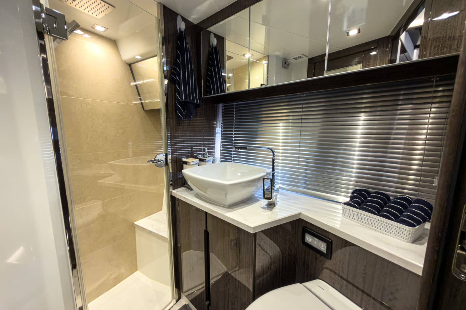 2022 Galeon 550 Fly - Photo 38