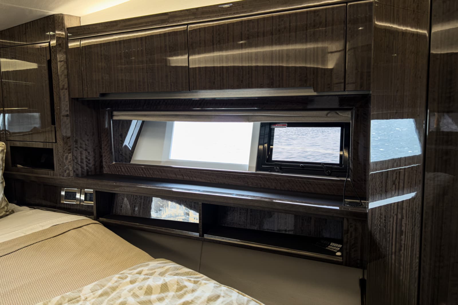 2022 Galeon 550 Fly - Photo 36