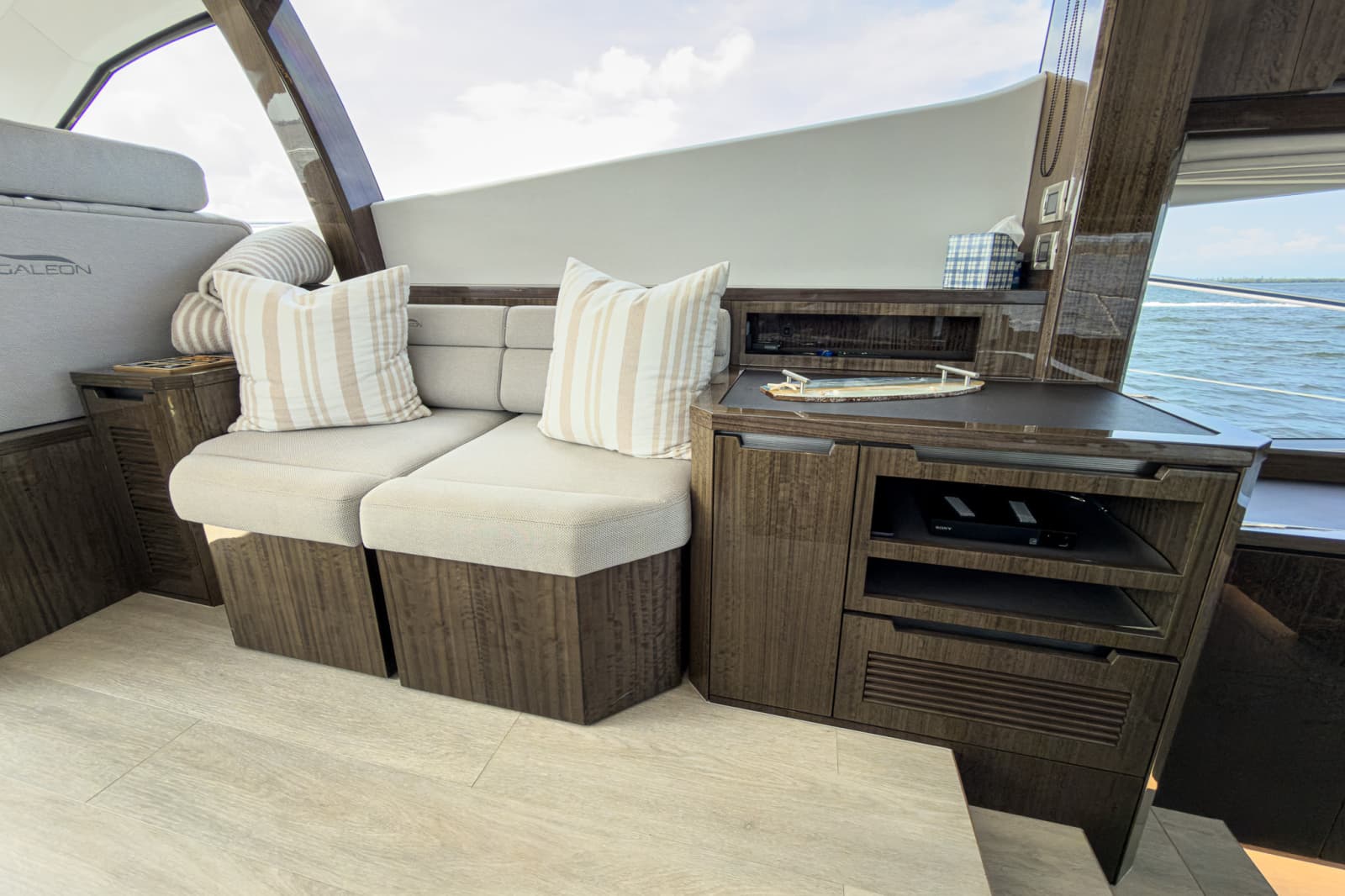 2022 Galeon 550 Fly - Photo 24