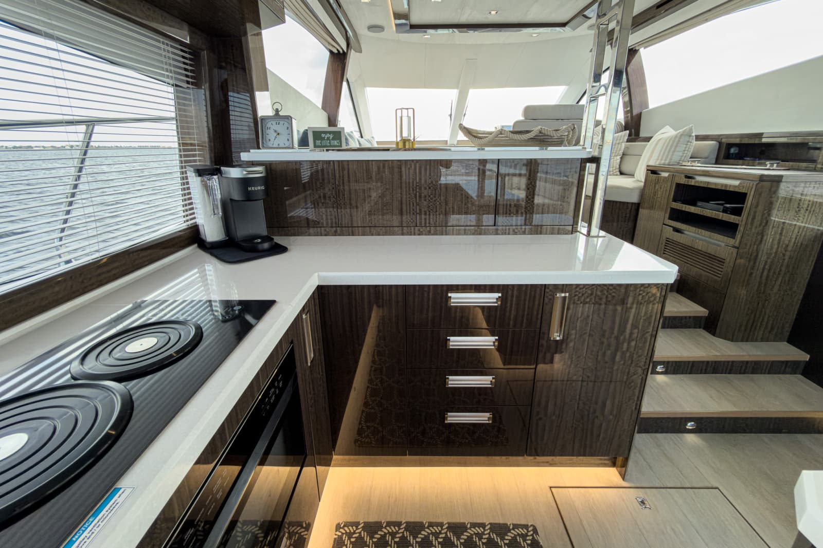 2022 Galeon 550 Fly - Photo 13