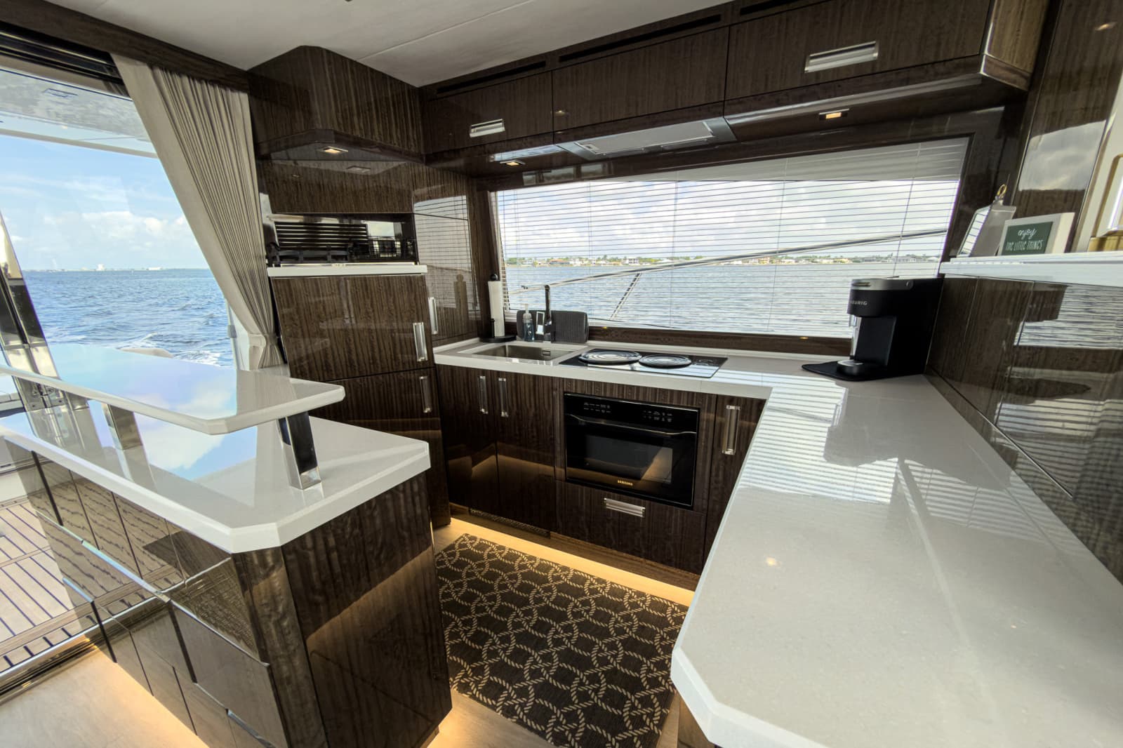 2022 Galeon 550 Fly - Photo 16