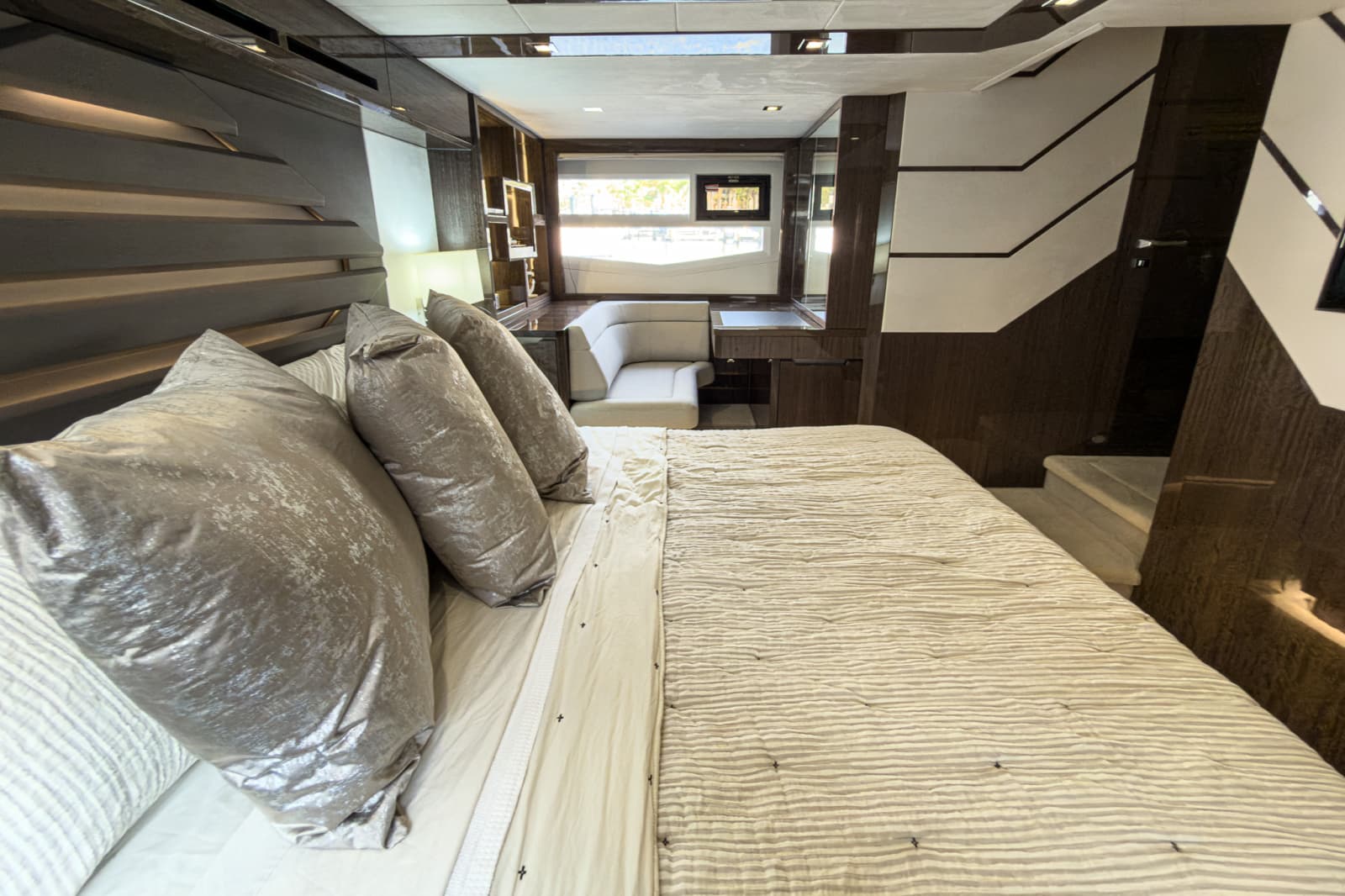 2022 Galeon 550 Fly - Photo 56