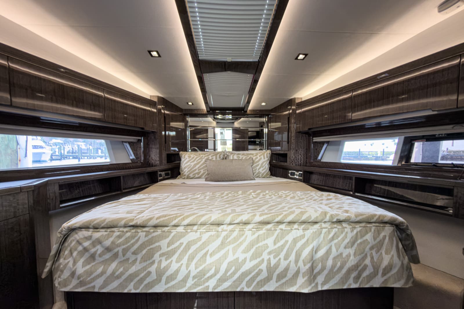 2022 Galeon 550 Fly - Photo 32
