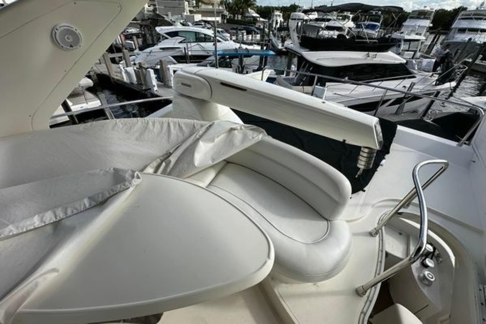 2004 Azimut 55E - Photo 19