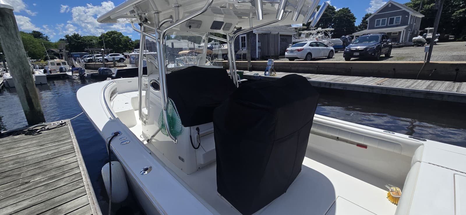 2018 Regulator 28 FS - Photo 8