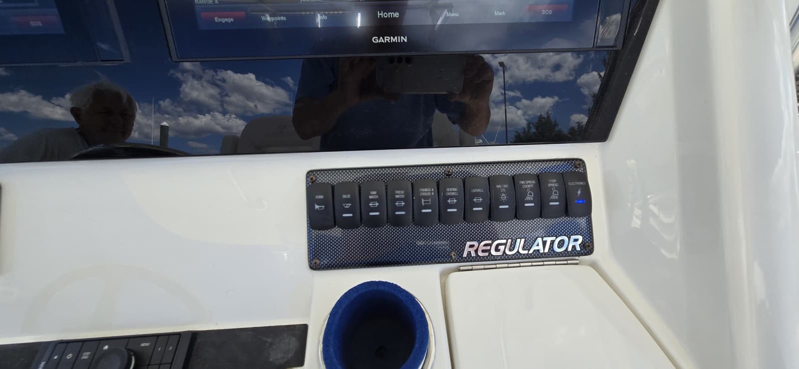 2018 Regulator 28 FS - Photo 28
