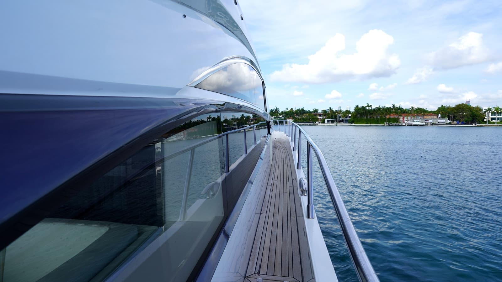 2013 Princess V72 - Photo 47