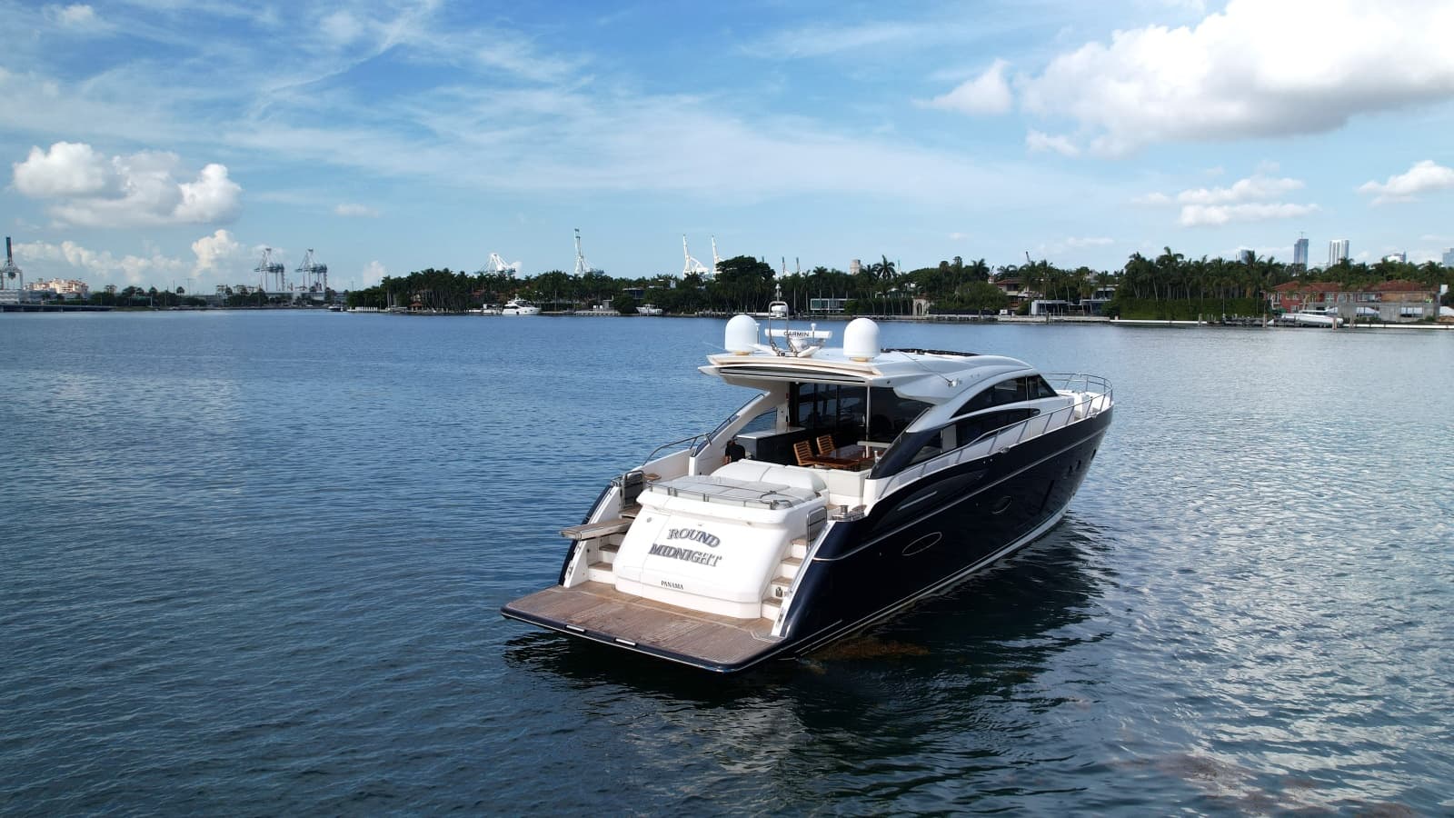 2013 Princess V72 - Photo 7