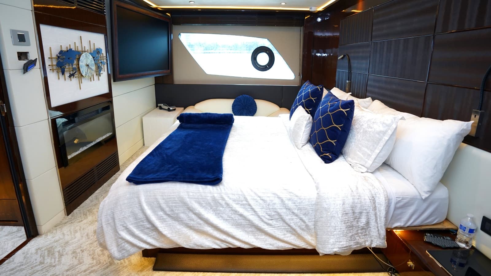 2013 Princess V72 - Photo 59