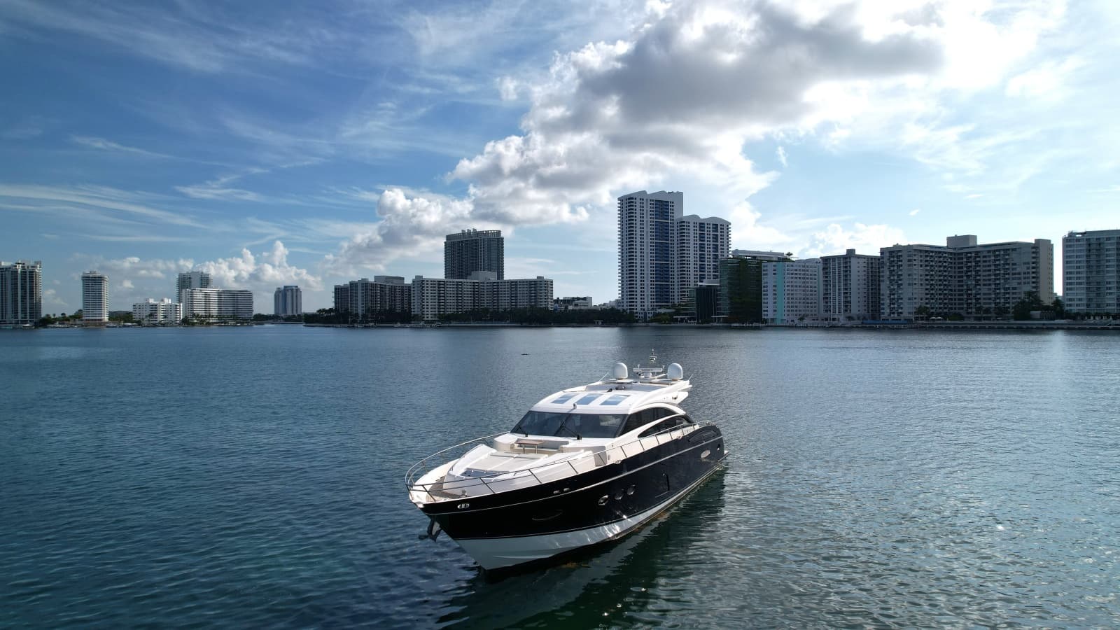 2013 Princess V72 - Photo 8