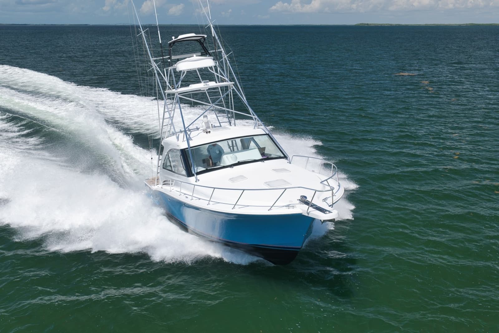 2023 Hatteras GT45X - Photo 9