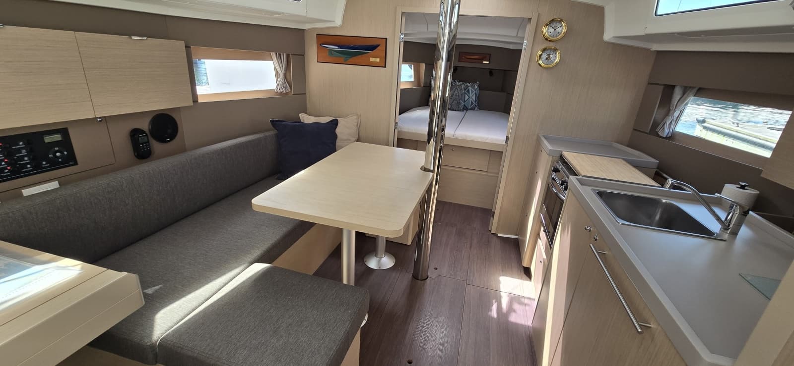 2023 Beneteau Oceanis 38.1 - Photo 38