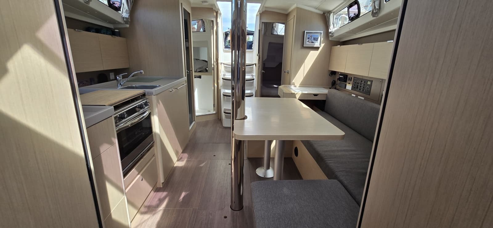 2023 Beneteau Oceanis 38.1 - Photo 42