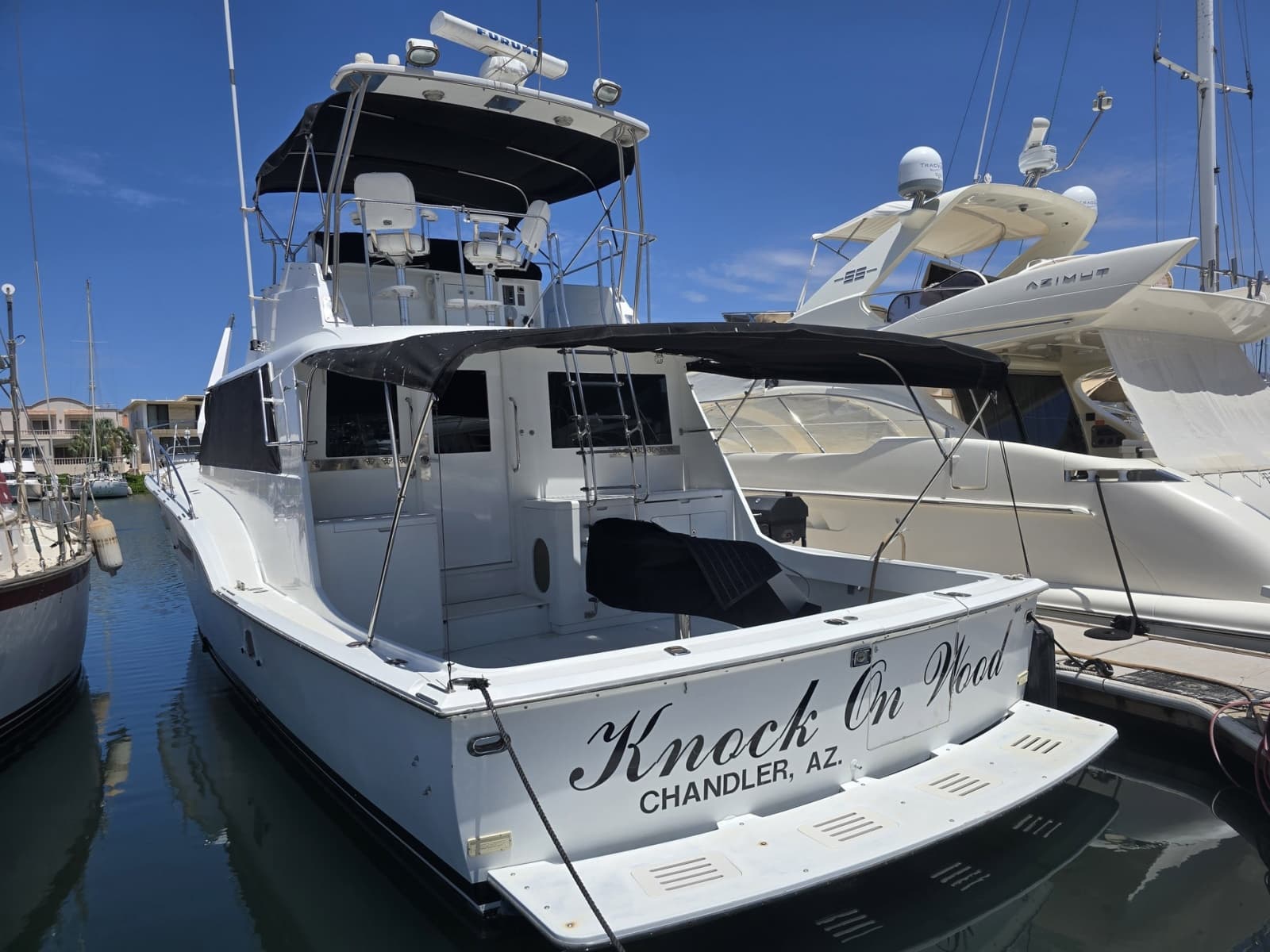1978 Hatteras 53 Convertible - Photo 2