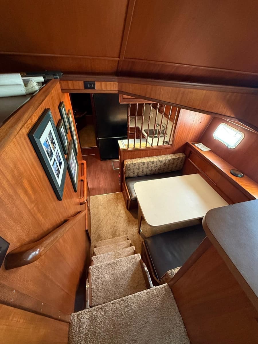 1978 Hatteras 53 Convertible - Photo 26