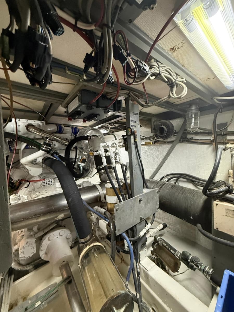 1978 Hatteras 53 Convertible - Photo 51