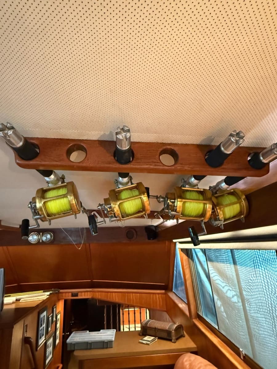 1978 Hatteras 53 Convertible - Photo 24