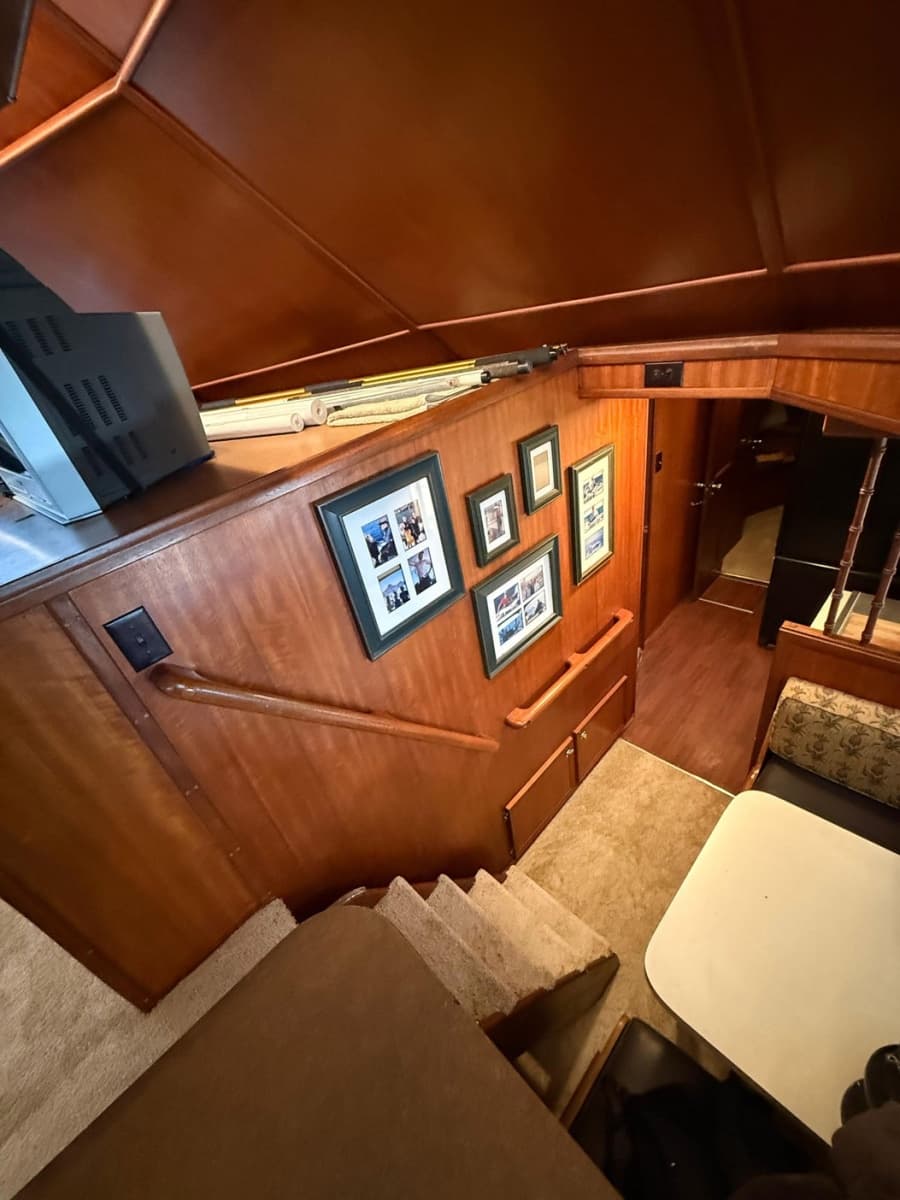 1978 Hatteras 53 Convertible - Photo 27