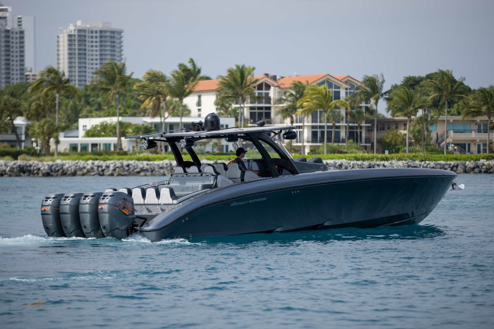 2019 Midnight Express 43 Open - Photo 19
