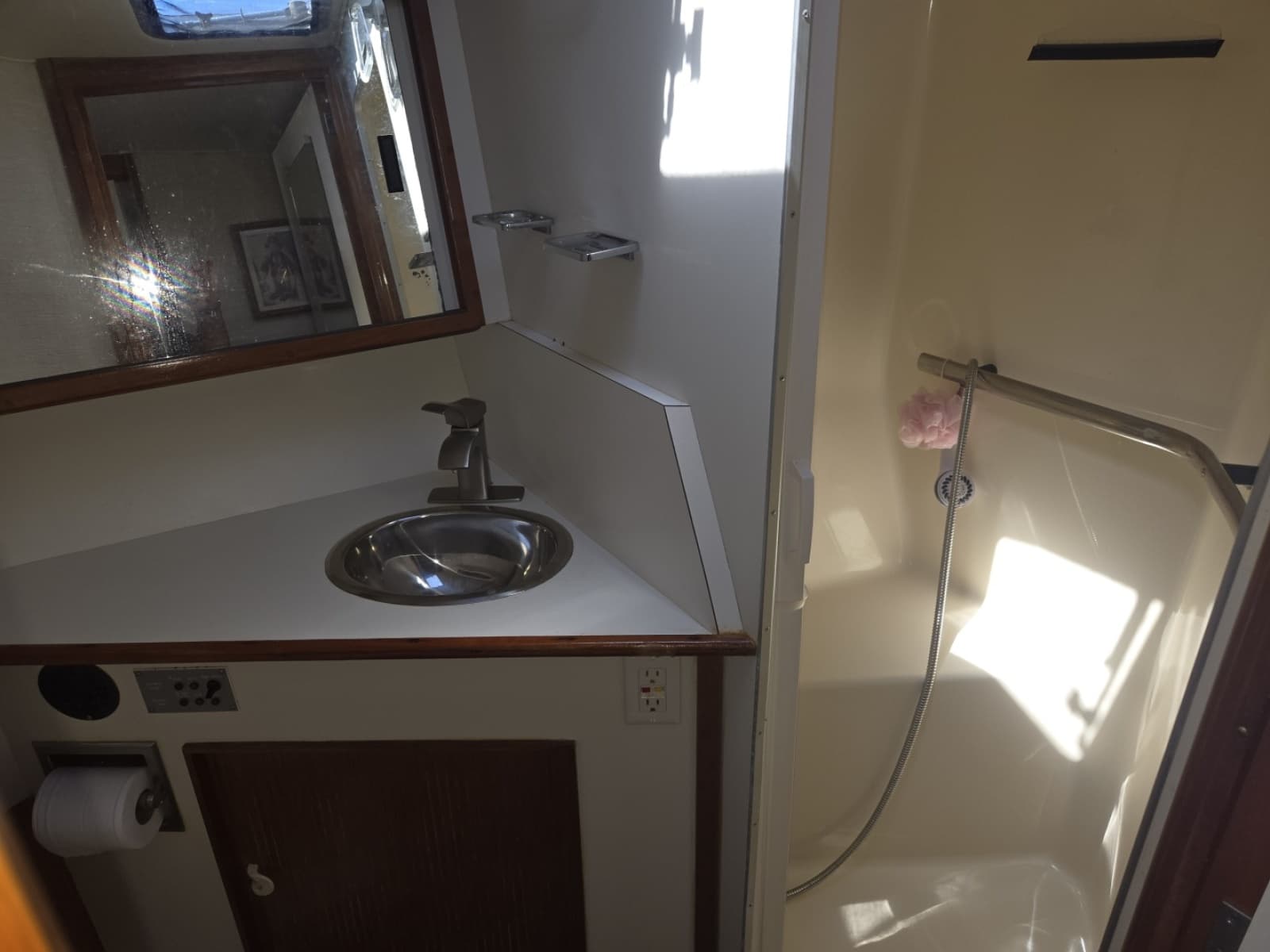 1991 Sea Ray 390 Express - Photo 16