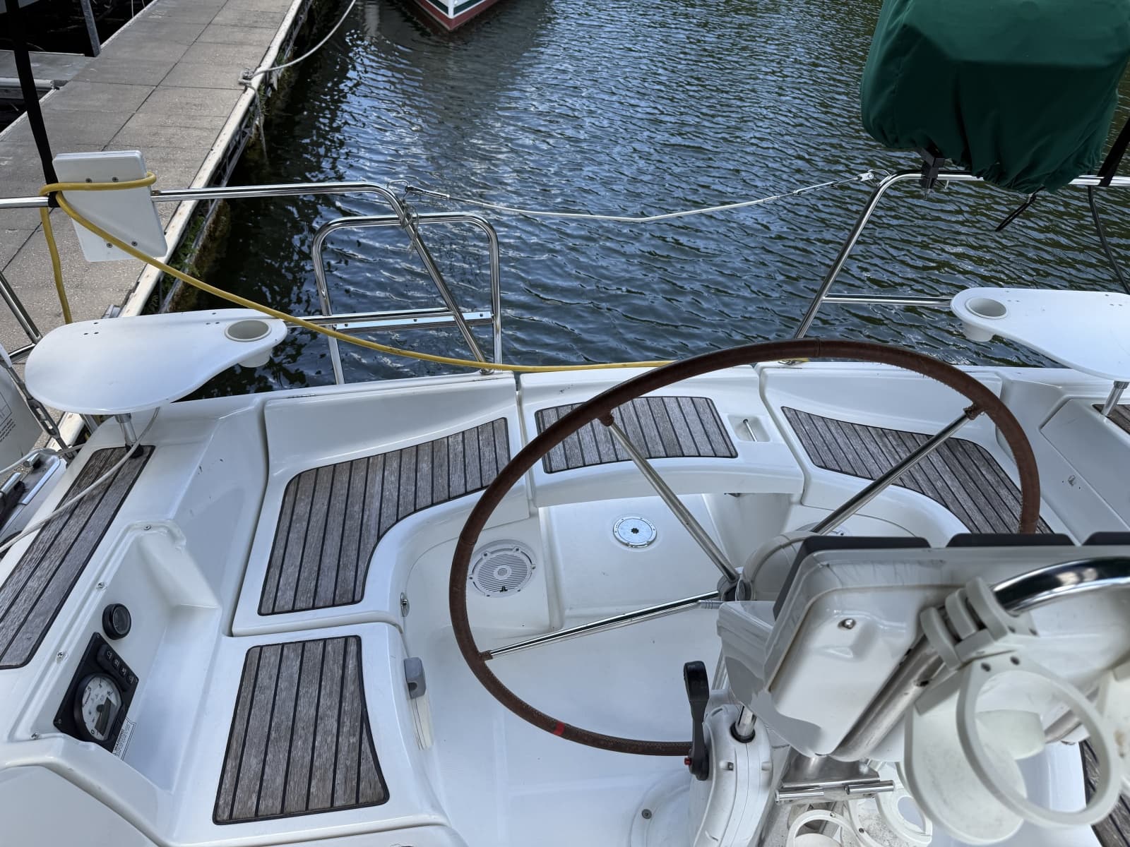 2007 Beneteau 373 - Photo 12