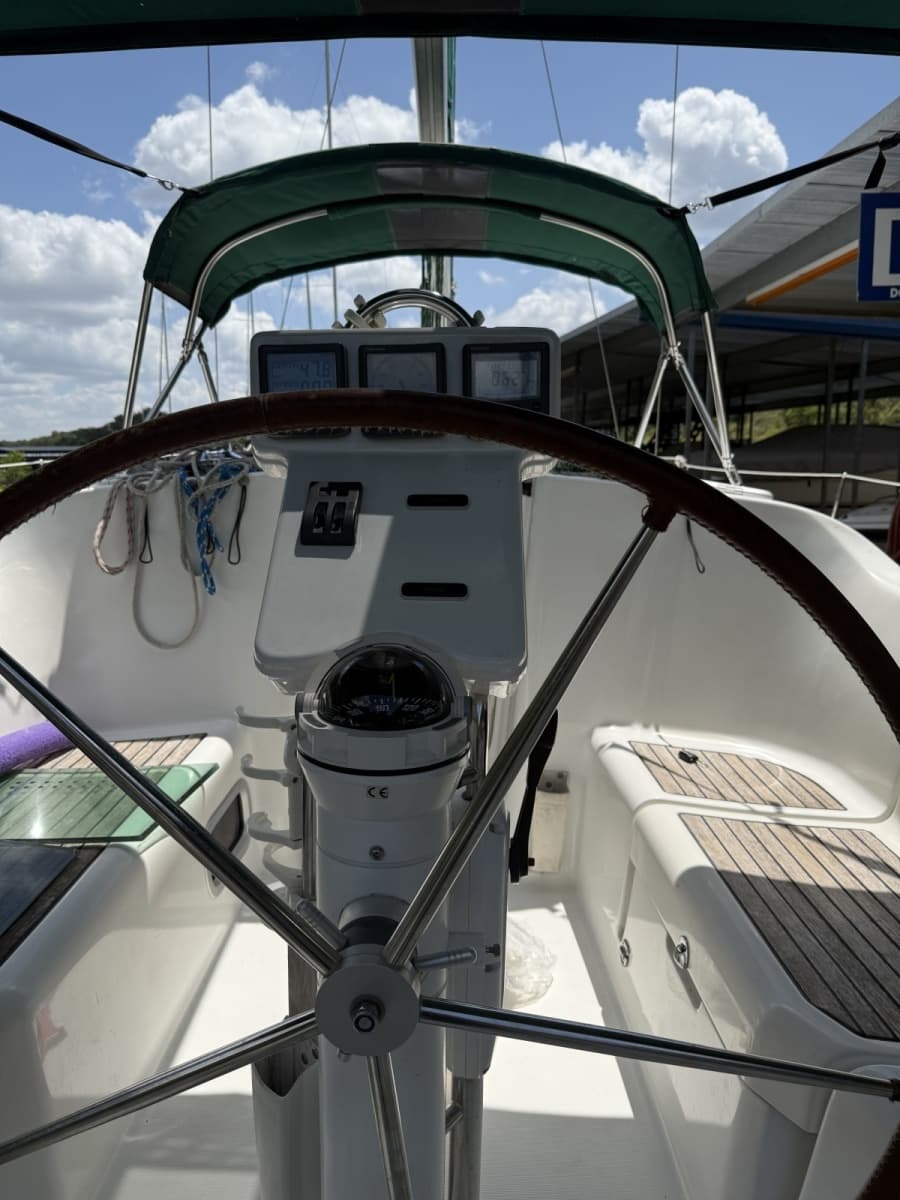 2007 Beneteau 373 - Photo 10