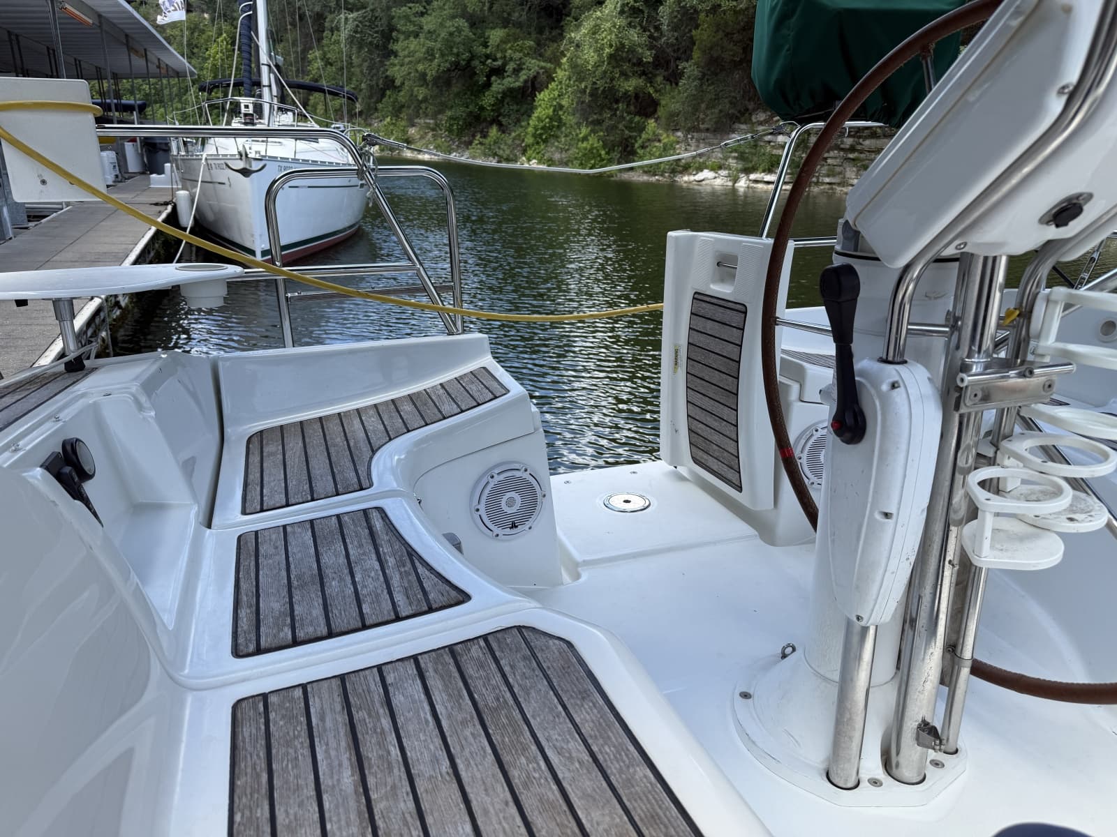 2007 Beneteau 373 - Photo 13