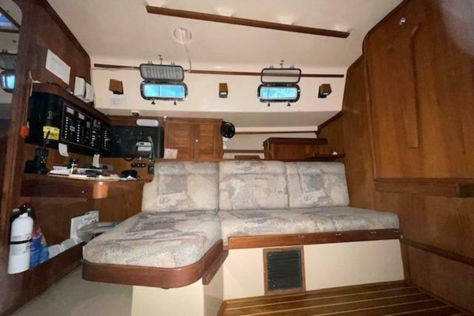 1997 Island Packet 37 - Photo 4