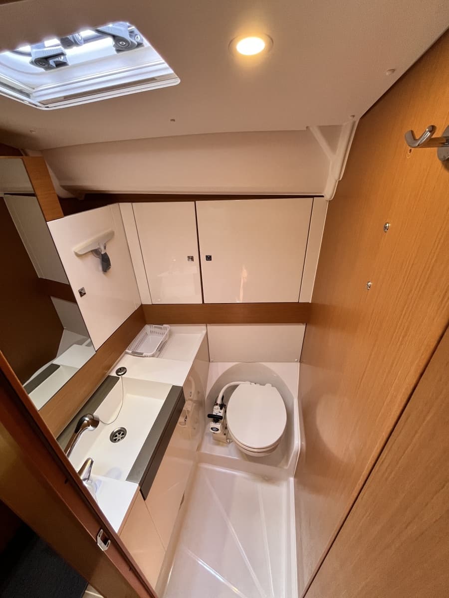 2015 Jeanneau 41 DS - Photo 8